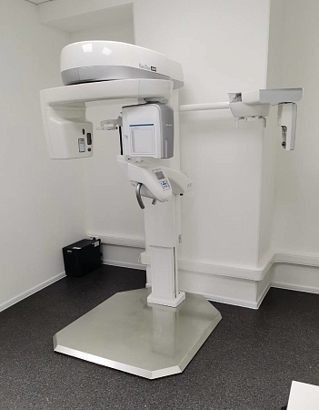 Дентальный компьютерный томограф NEWTOM Giano 11х8 см с цефалостатом